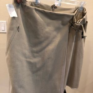 Brand new Akris skirt size 12